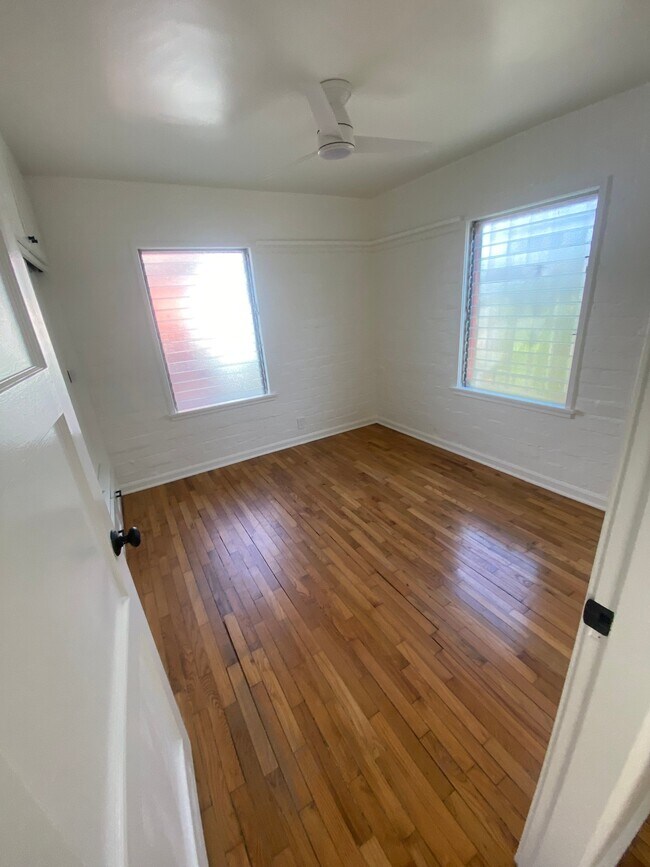 Foto del edificio - 730 Cedar St