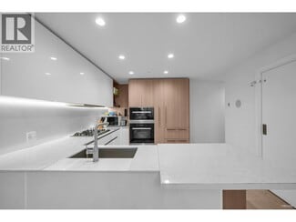 Building Photo - 6833 Pearson Wy