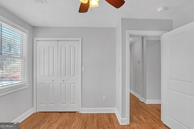 Building Photo - 1670 Cecilia Dr SE