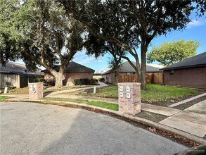 Building Photo - 7113 N 8th St