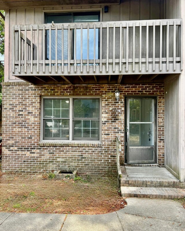 Foto principal - 402 74th Ave N