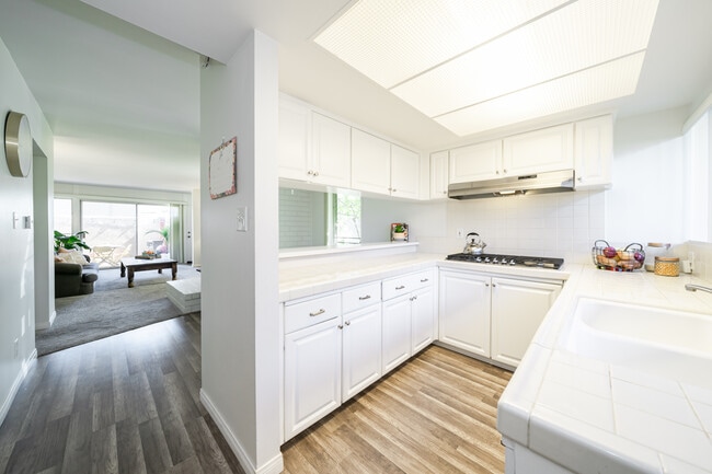 Kitchen - Elizabethan Townhouse