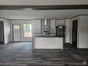 Building Photo - 516 GA-133