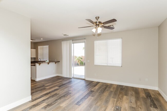 Foto del edificio - 53 Dogwood Hills St