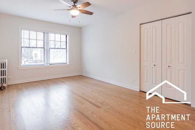 Foto del edificio - 4500 N Ashland Ave