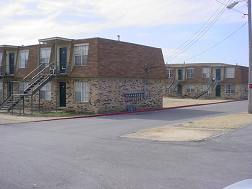 Building Photo - Brookfield Apartments