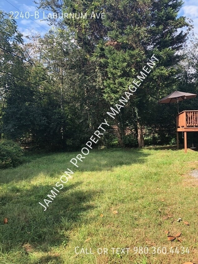 Foto del edificio - 2240-B Laburnum Ave-