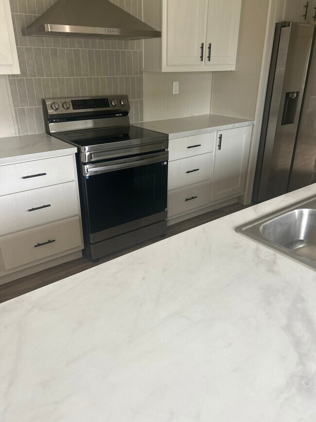 Foto del edificio - Earls Lot #2B