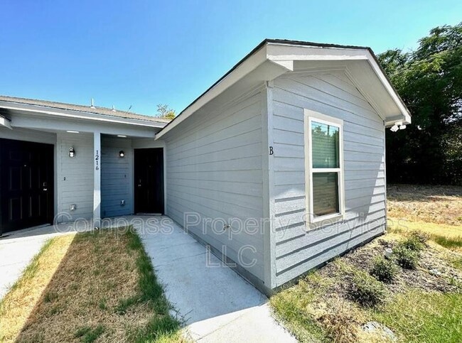 Building Photo - 1216 Tennessee Ave