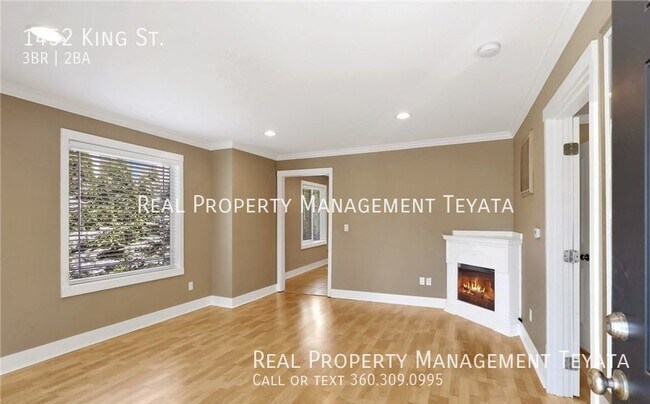 Building Photo - Home & Office in One!!!