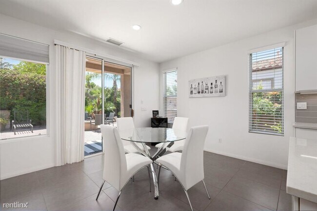Foto del edificio - 3 br, 3 bath House - 60307 Sweetshade Ln