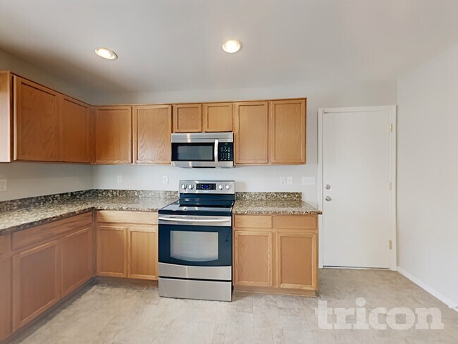 Foto del edificio - 8700 Winding Creek Dr