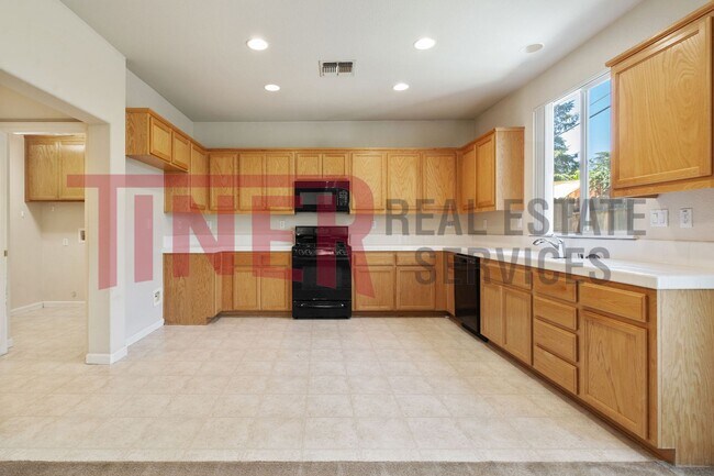 Foto del edificio - 2002 Fair Oaks Home