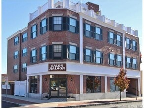 Building Photo - 947 Hope St