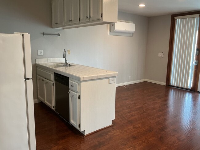 Photo - Los Caballeros Clubhouse #1304