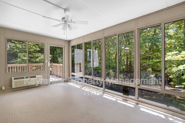 Foto del edificio - 407 Grenham Rd