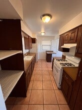 Building Photo - 803 N Plains Park Dr