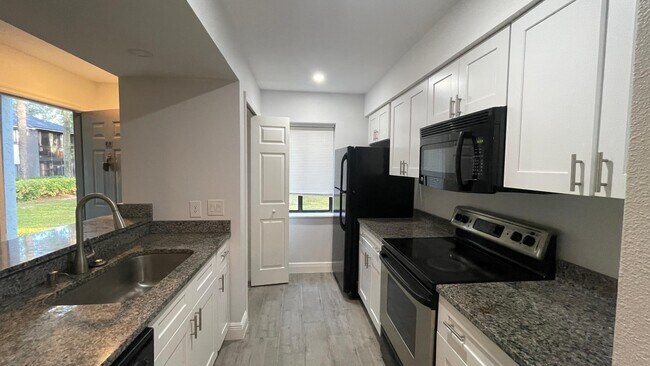 Photo - 185 Waterfall Way Townhome