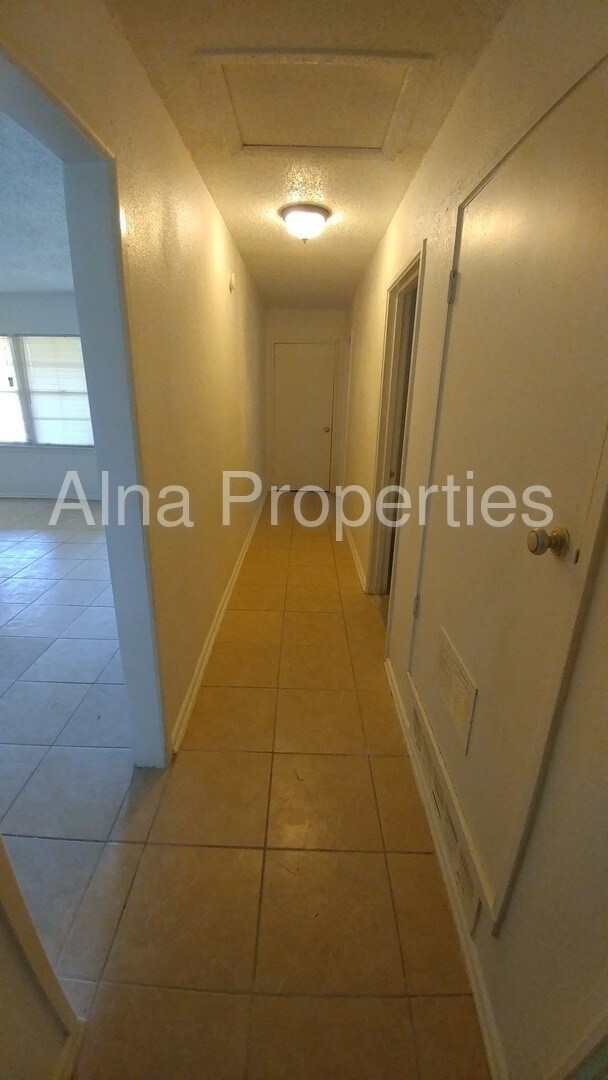 Foto del edificio - 422 Dawson Cir