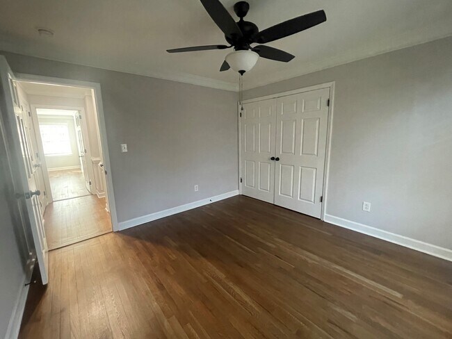Building Photo - 3705 Princeton Dr