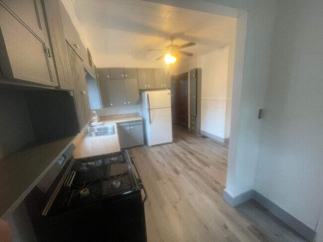 Foto del edificio - 718 Washington Ave