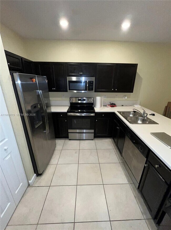 Foto del edificio - 3405 SE 1st St