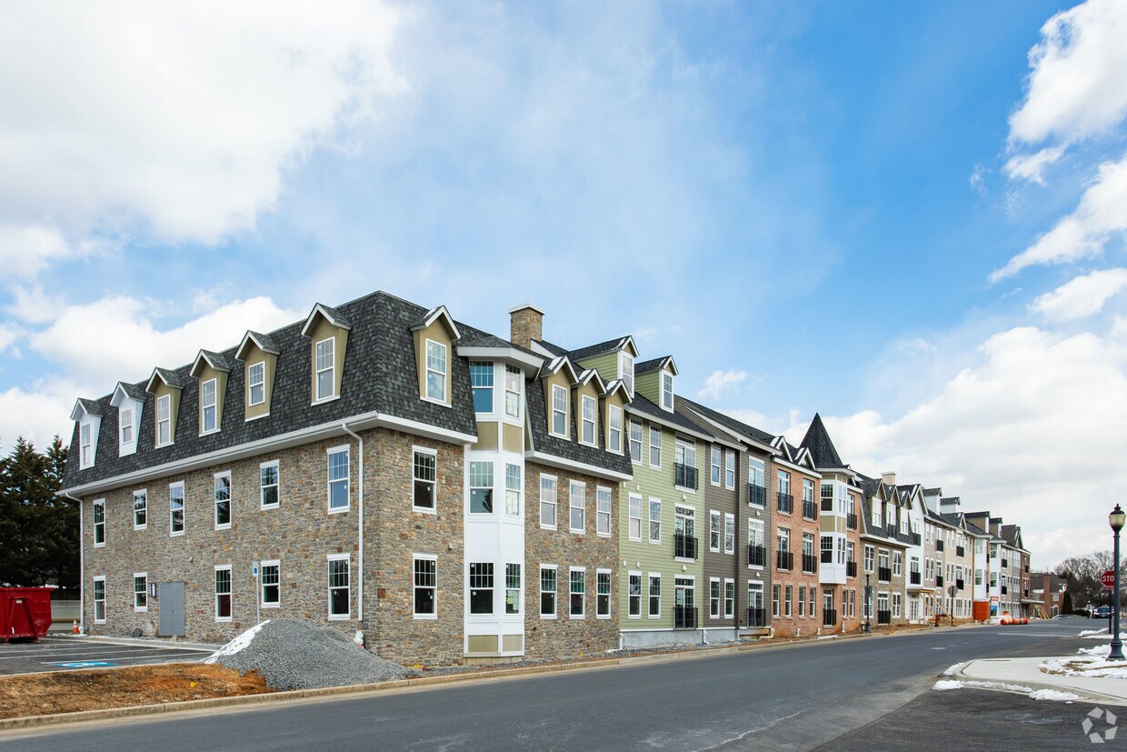 Foto principal - Worman’s Mill Town Center