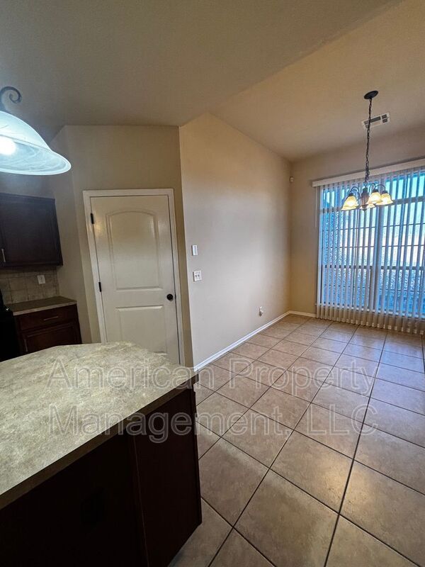 Foto del edificio - 4918 S 186th E Ave