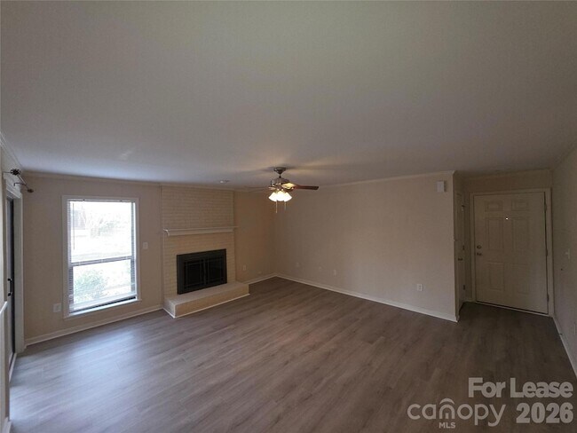 Foto del edificio - 7325 Winery Ln