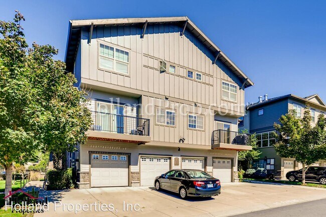 Building Photo - 2 br, 1 bath House - 7967 NE Rockne Way