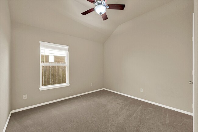 Foto del edificio - 12914 Pecan Shores Dr