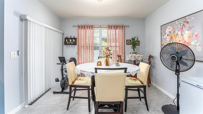 Building Photo - 1610 Spray Terrace