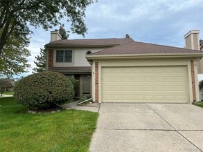 Building Photo - 1483 Colony Dr