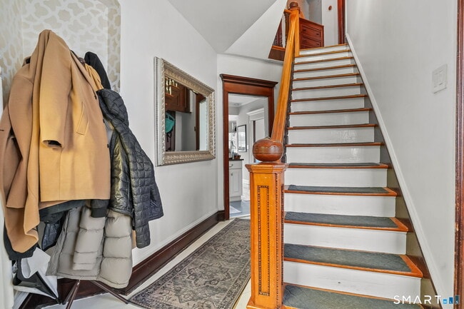 Foto del edificio - 8 Quintard Ave