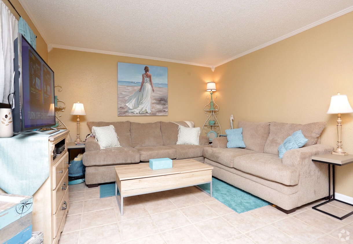Chateau Santa Fe Apartments - Corpus Christi, TX | Apartments.com