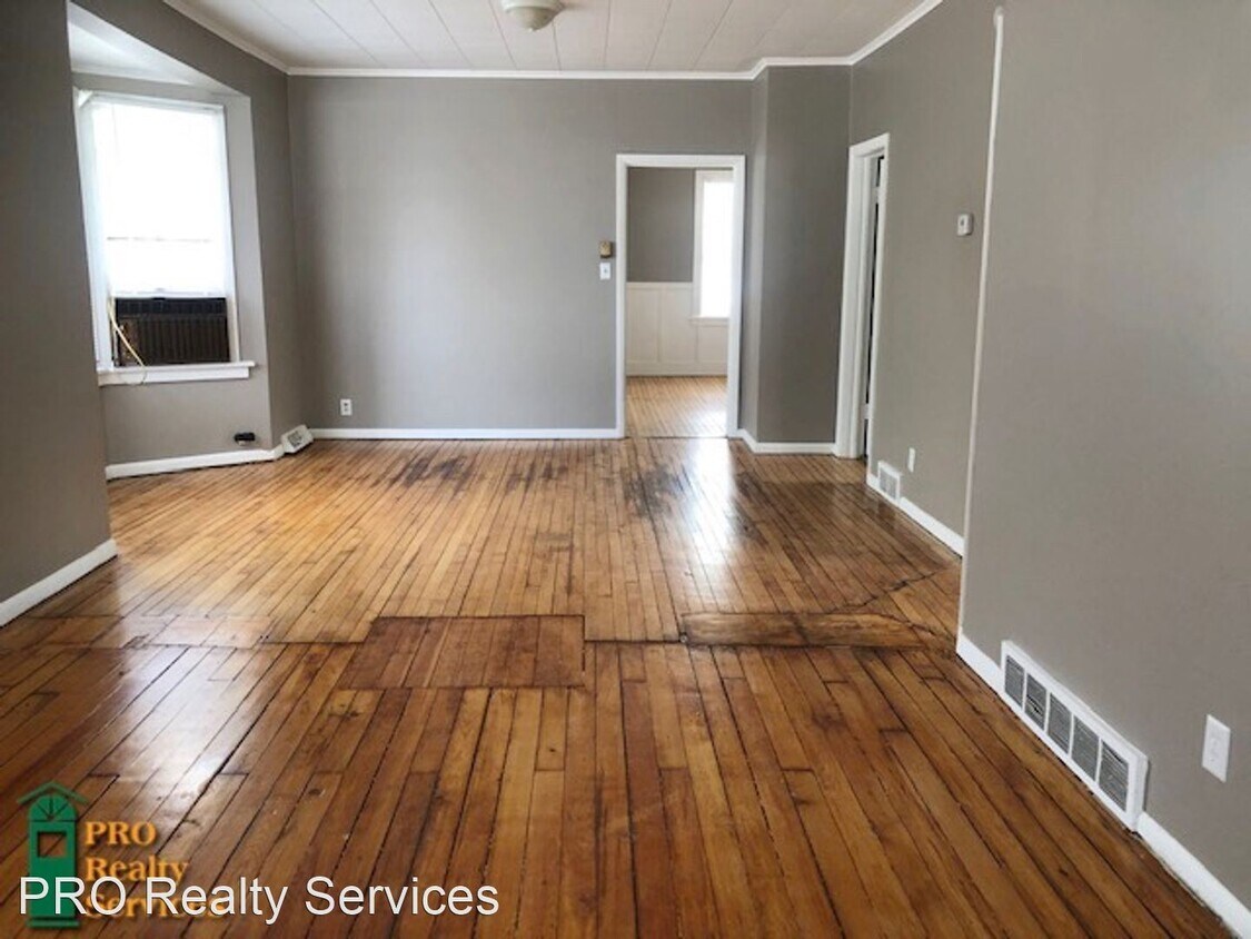Primary Photo - 4 br, 2 bath House - 1322 Burr Street