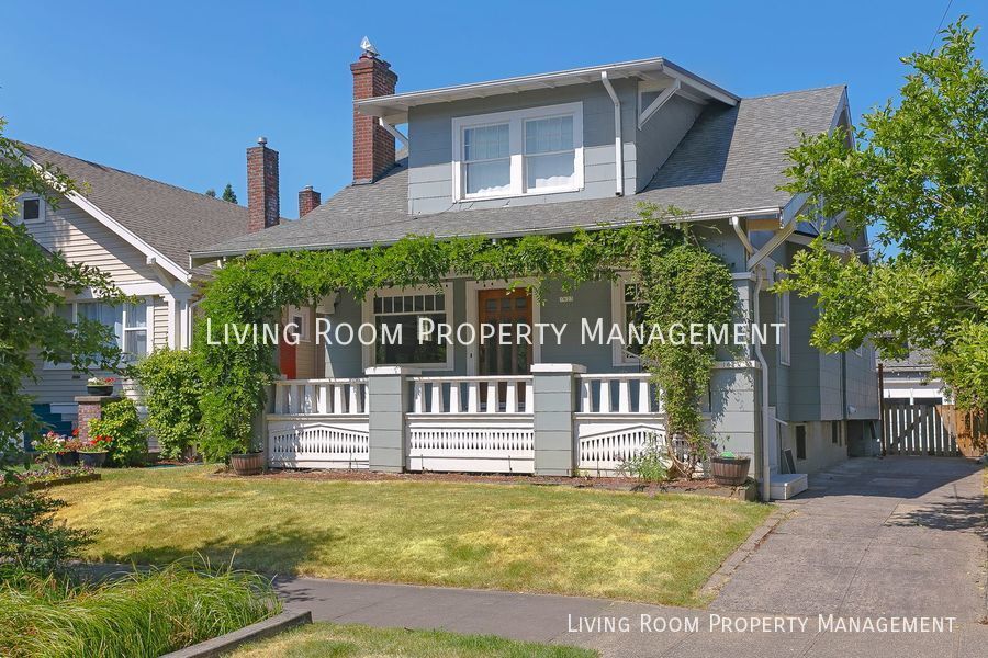 Primary Photo - Craftsman Stunner w/ Finished Garage Bonus...