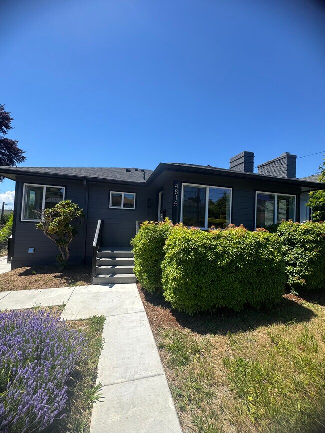 Foto del edificio - 4815 15th Ave S