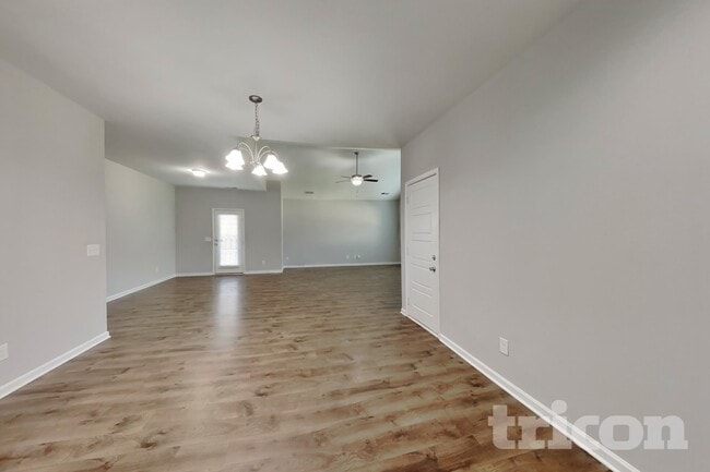 Interior Photo - Tricon Spring Hill