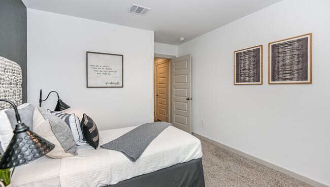 Building Photo - 1106 Briscoe Ct