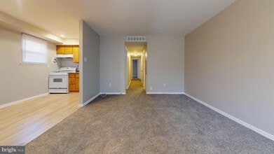 Building Photo - 2037 Beyer Ave