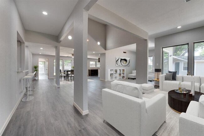 Foto del edificio - 11002 Southwold Ln