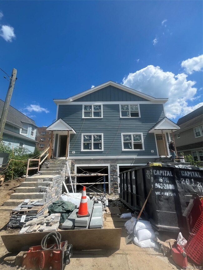 Foto del edificio - 31 Maple Ave
