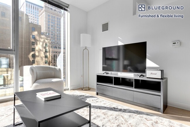 Building Photo - 201 N Garland Ct