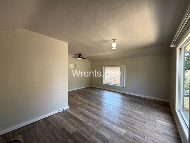 Foto del edificio - 512 E Liberty Ave