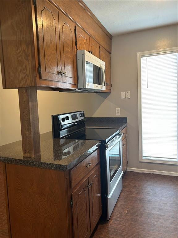 Foto del edificio - 13739 Turnberry Ln
