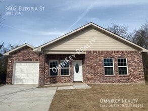 Building Photo - 3602 Eutopia St