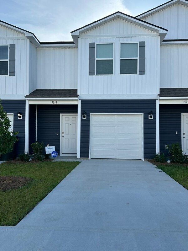 Foto principal - 5033 rosewyck Cir