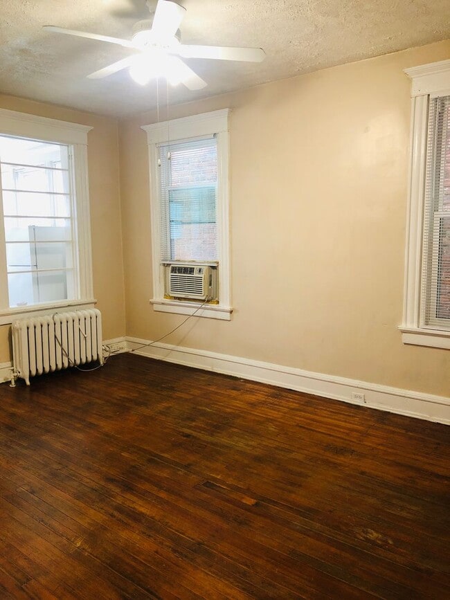 Building Photo - 111 N Arthur Ashe Blvd