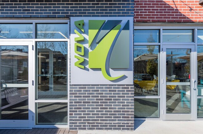 Foto del edificio - 1505 Commonwealth Ave